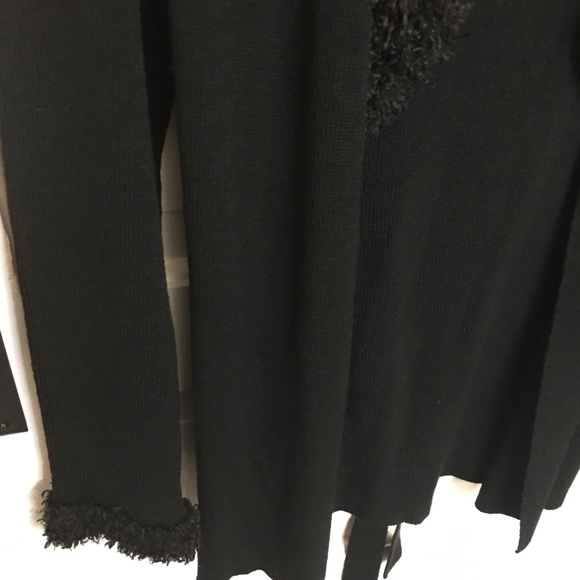 BLACK SWEATER - Picture 7 of 8